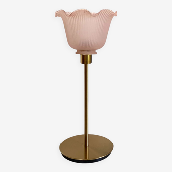 Table lamp with powder pink streaked glass globe