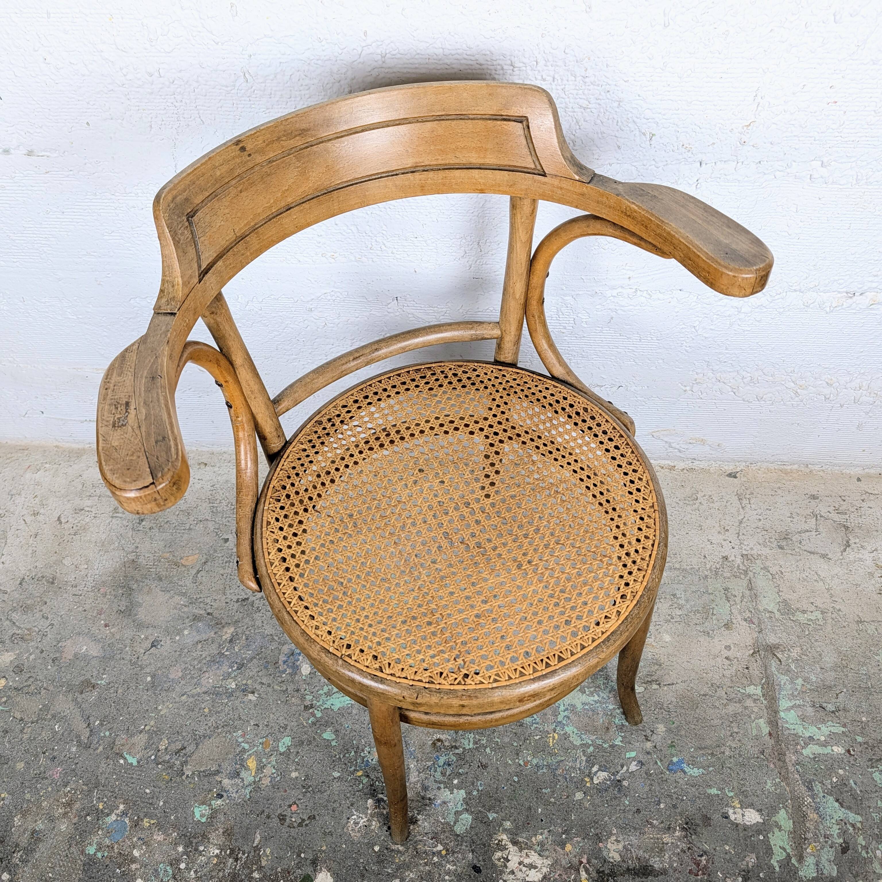 Fauteuil de bureau en bois courbé
