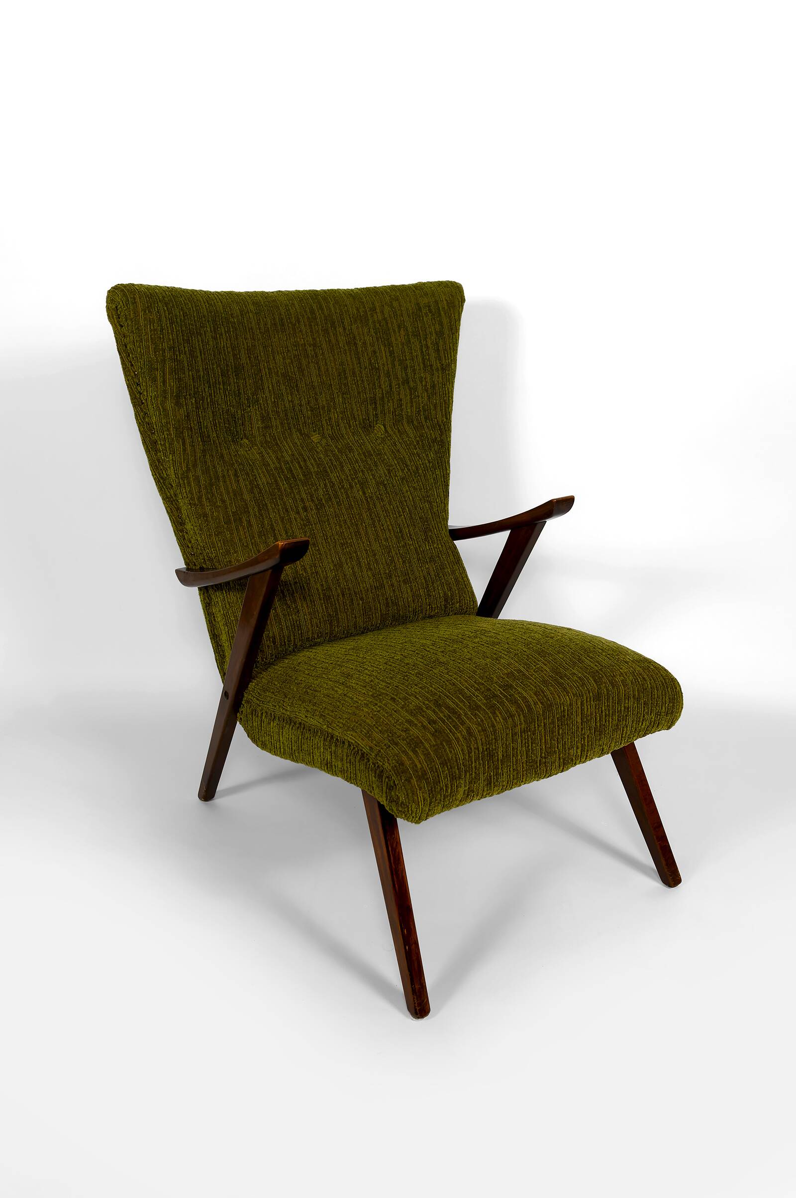 Wingback armchair, Modernist design 1960s – Rare original piece