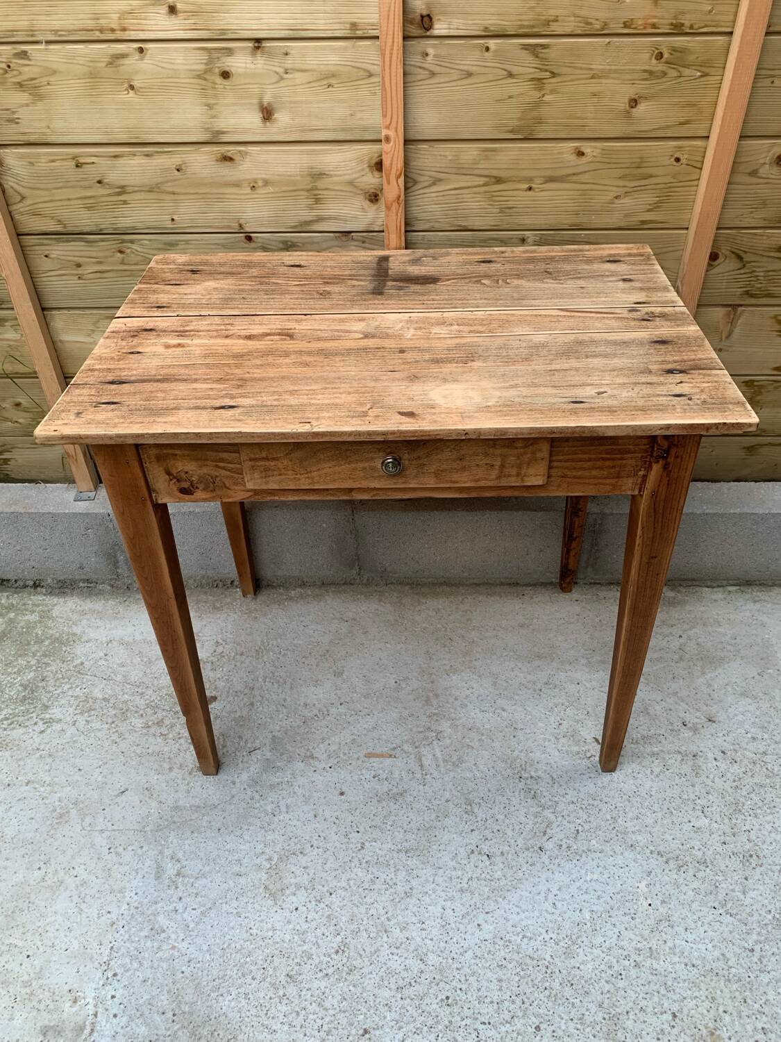 Farmhouse table