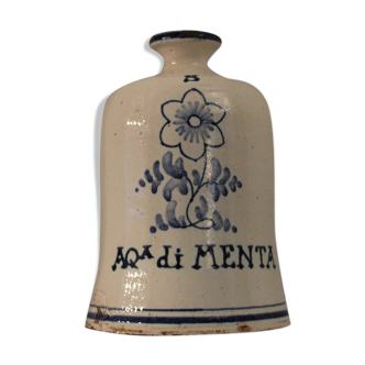 Ceramic pharmacy pot