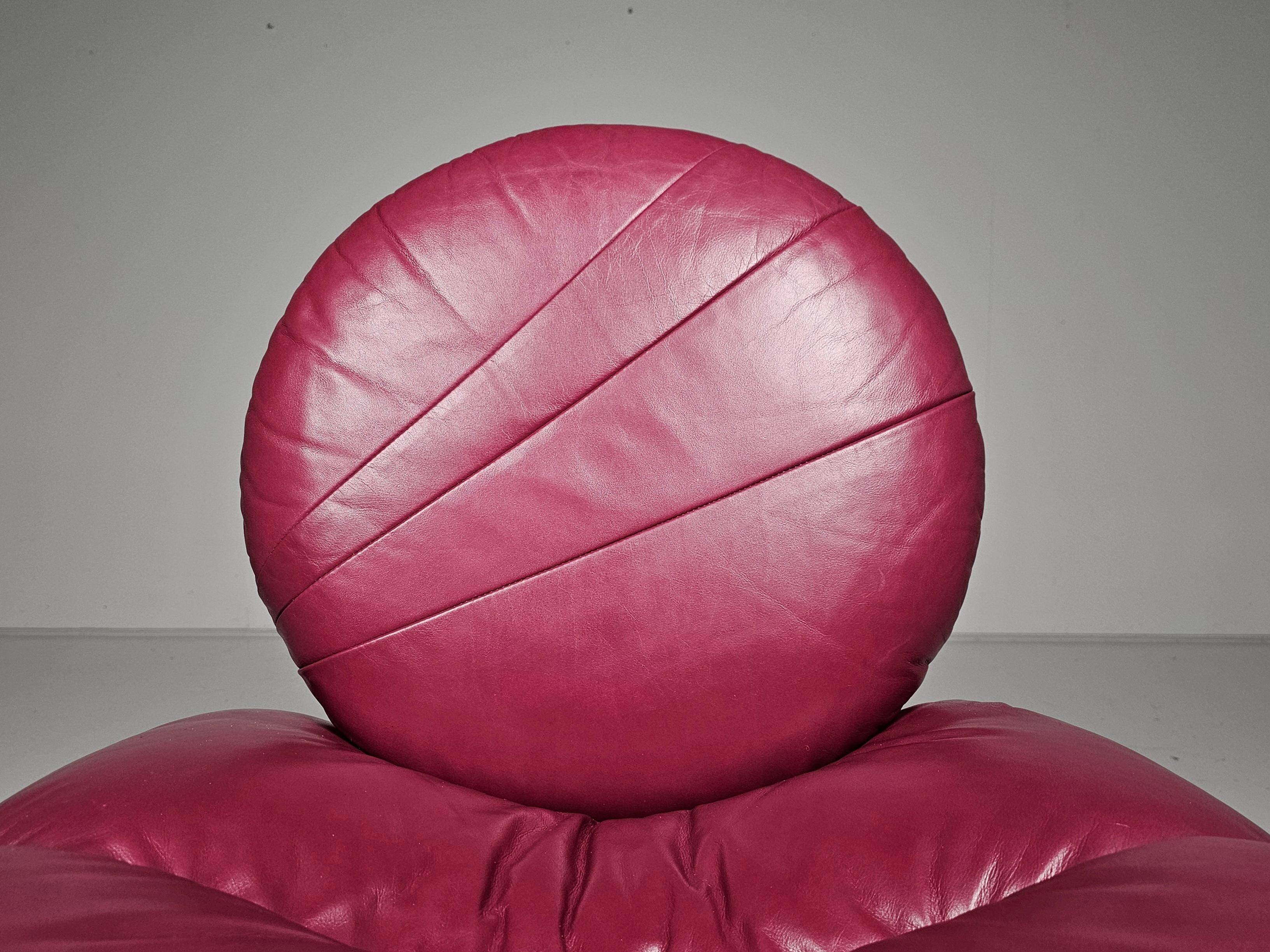 Calypso pink chaise longue by Vittorio Introini for Saporiti, Italy, 1970.