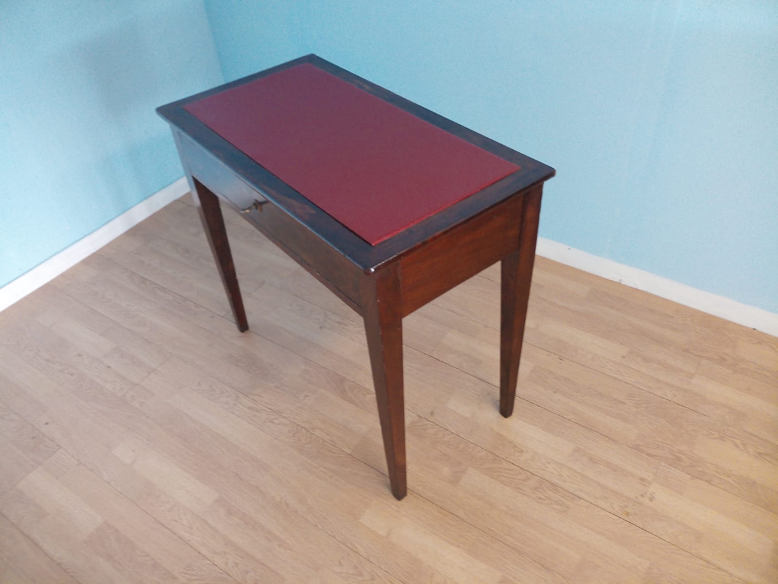 Table de bureau en acajou