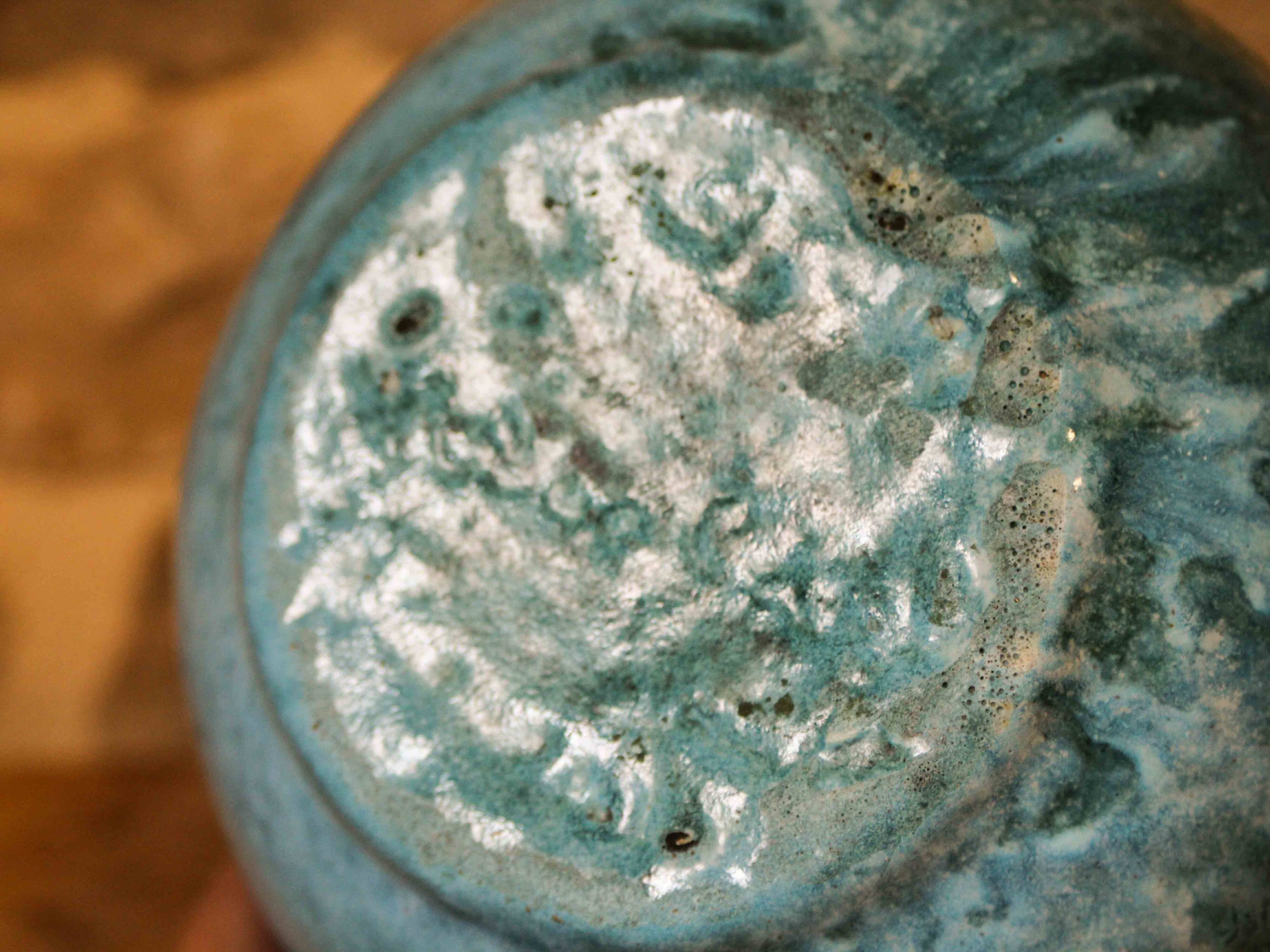 Accolay ceramic ear vase