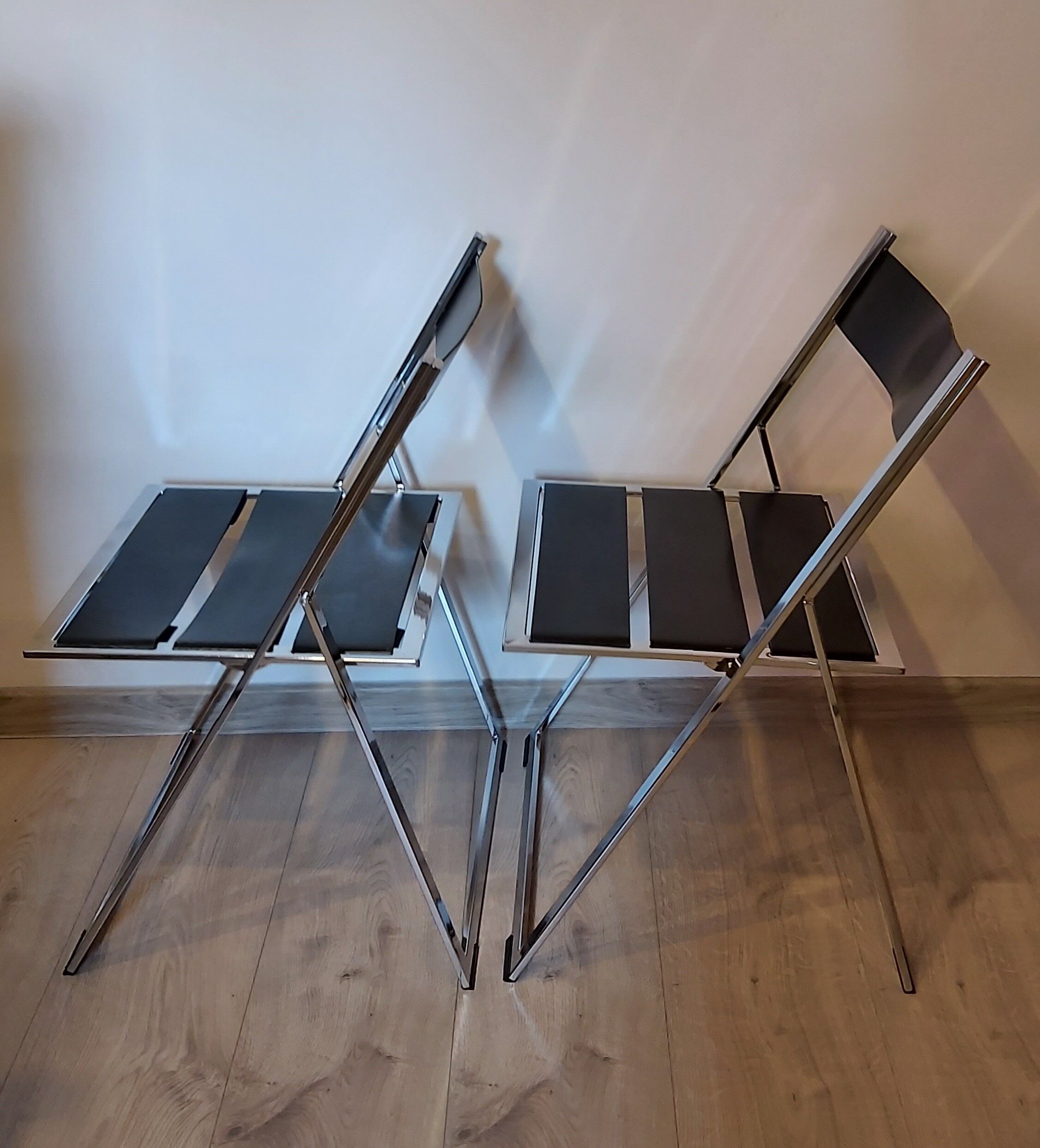 Pair of folding chairs, 1980s