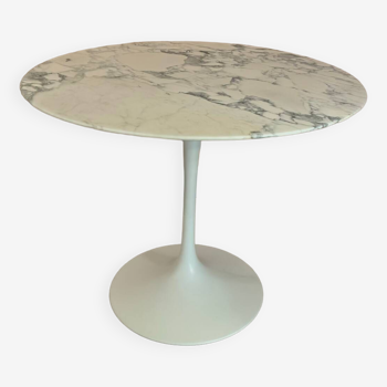 Eero Saarinen Tulip Dining Table marble 70s
