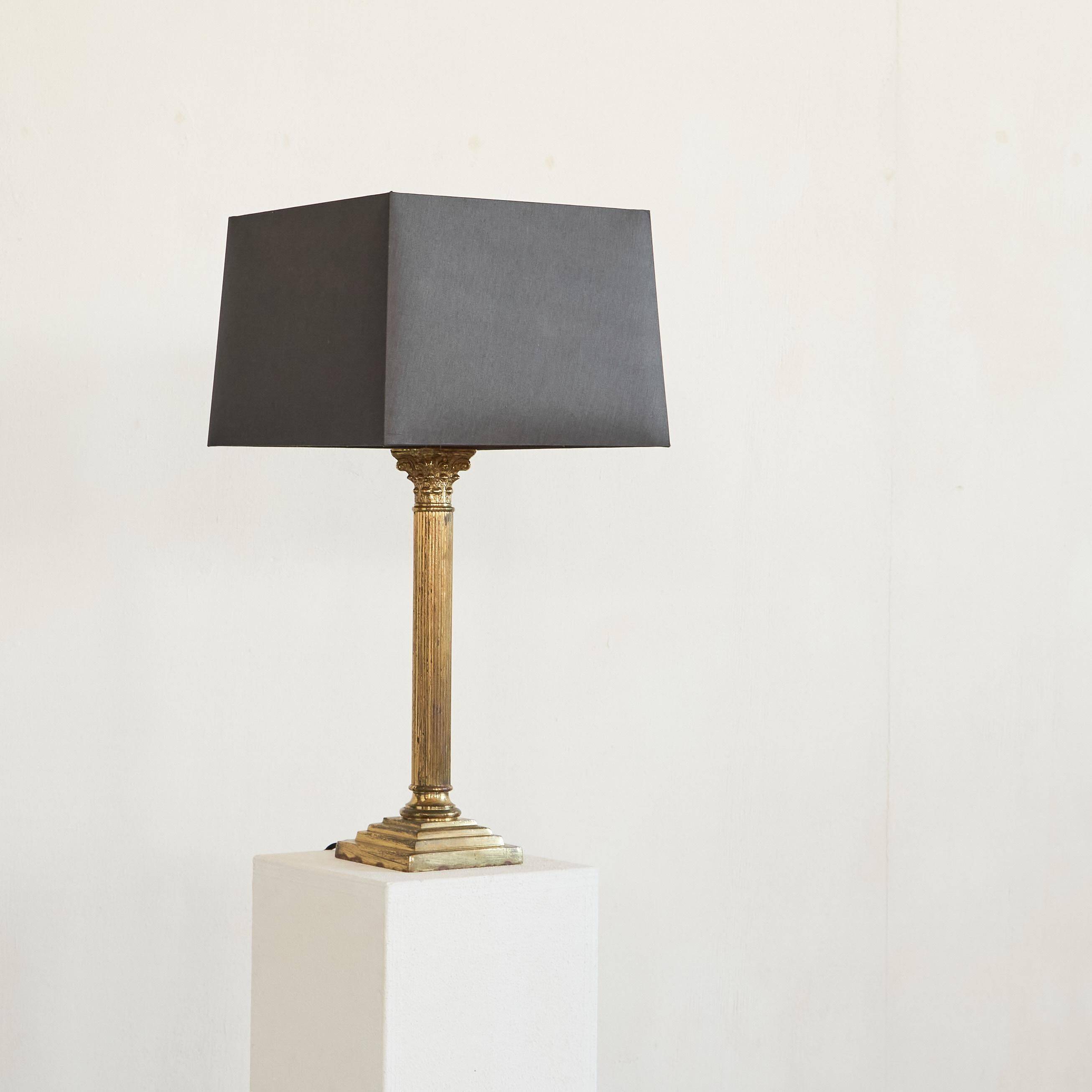 Neoclassical column table lamp in patinated brass