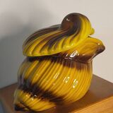 Shell gravy boat