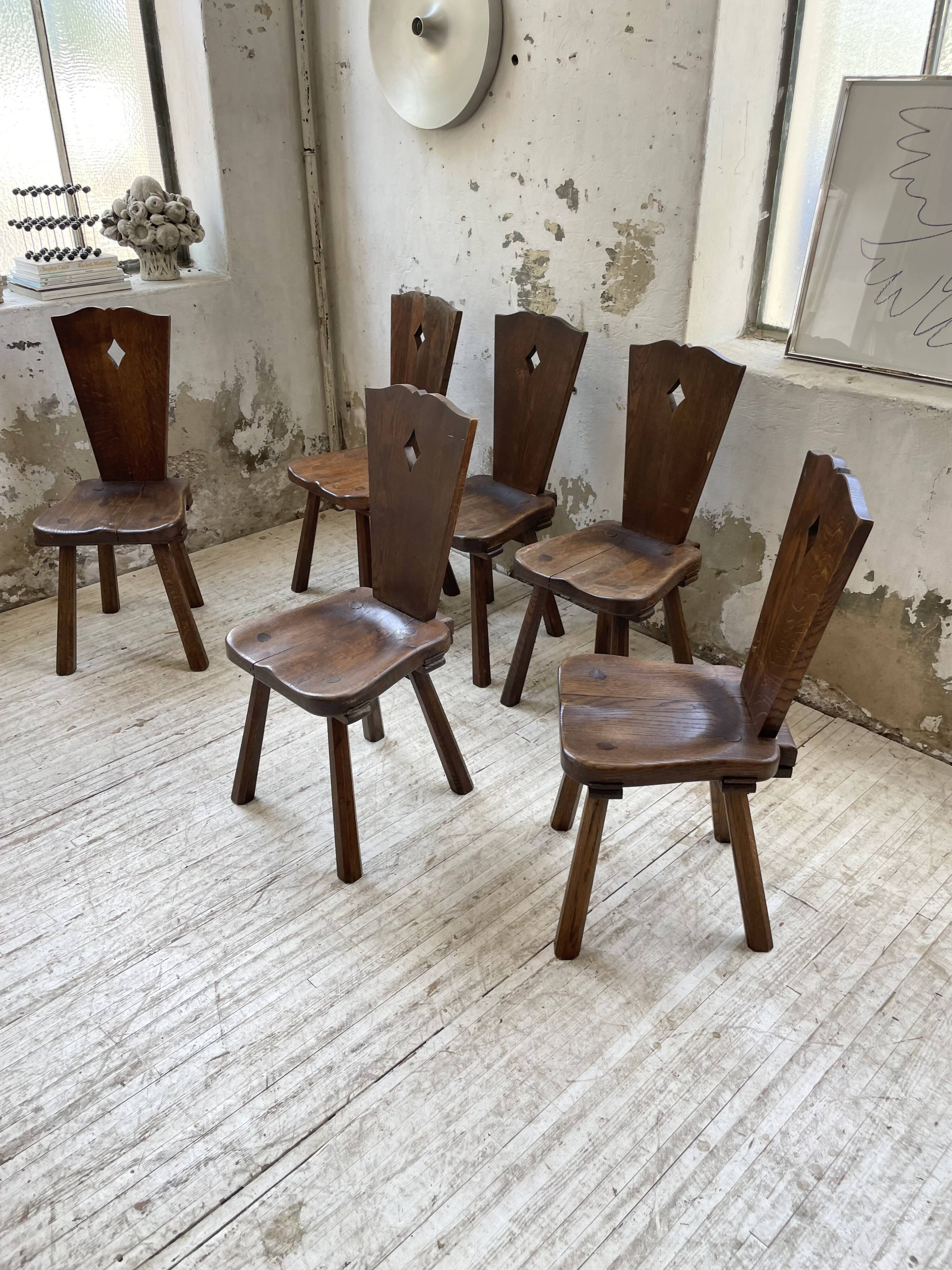 Chaises chêne massif chapo savoyarde art populaire