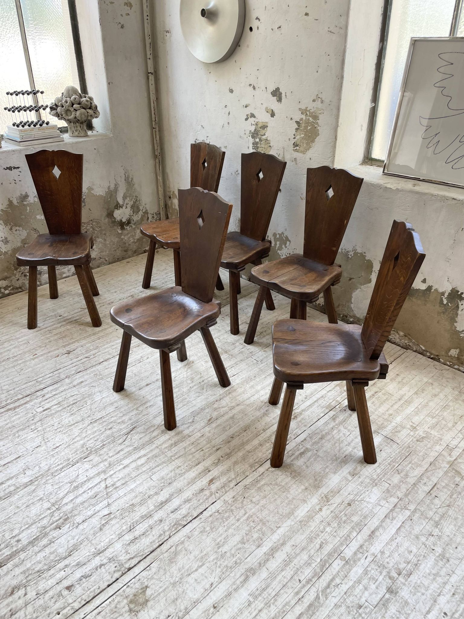 Solid oak chairs Savoyard cap popular art