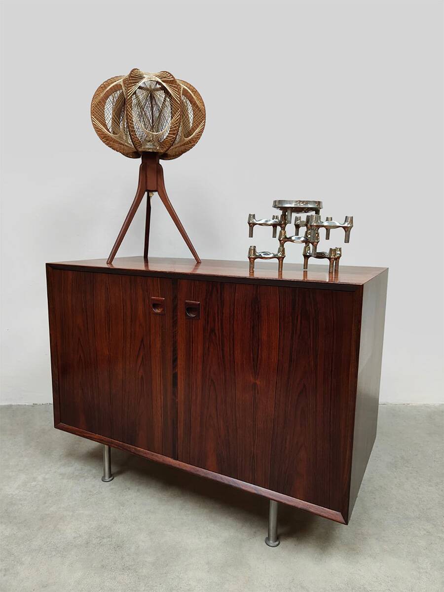 Vintage storage cabinet sideboard 'Minimalism'