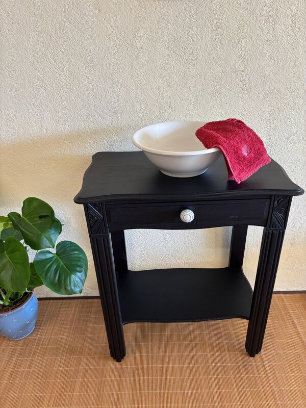 Petite console Art déco revisitée – bois noir mat avec tiroir
