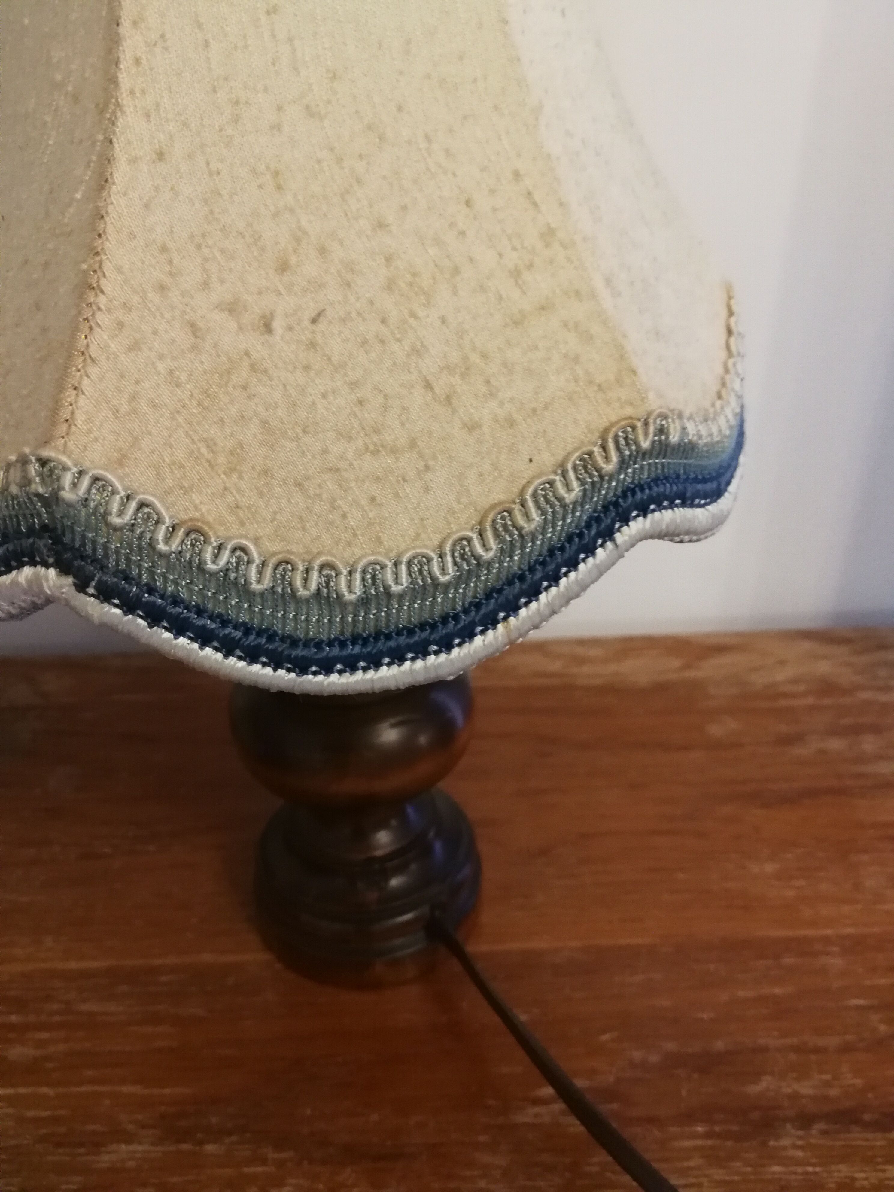 Bedside lamp