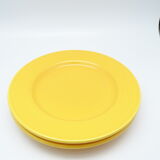Set of 2 yellow ceramic plates