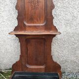 free-standing locker room in solid oak 1900