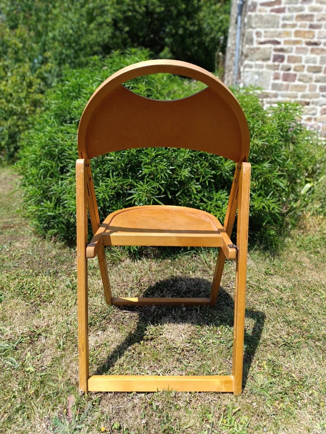 OTK folding wooden chair