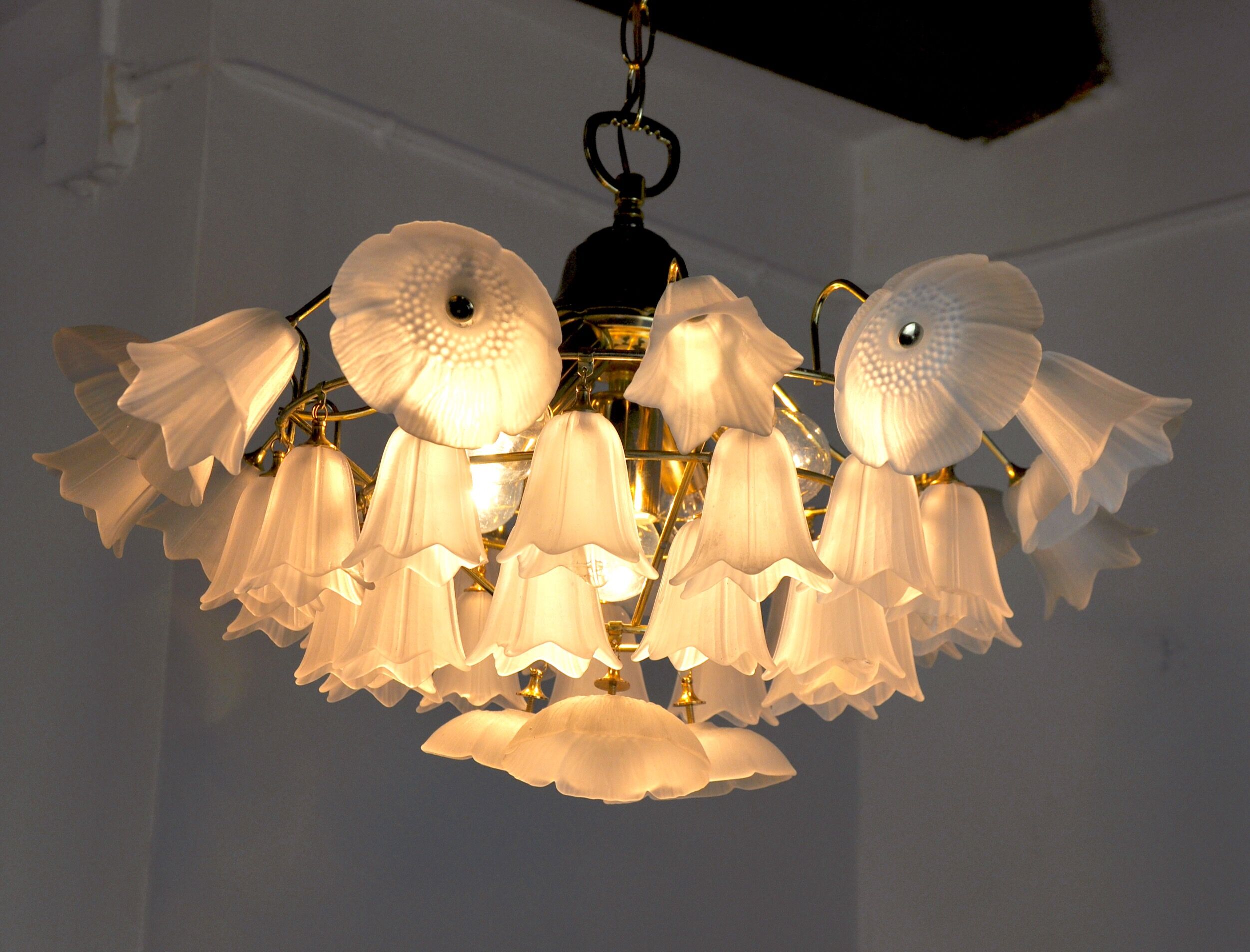 Murano glass floral chandelier, Italy, 1970