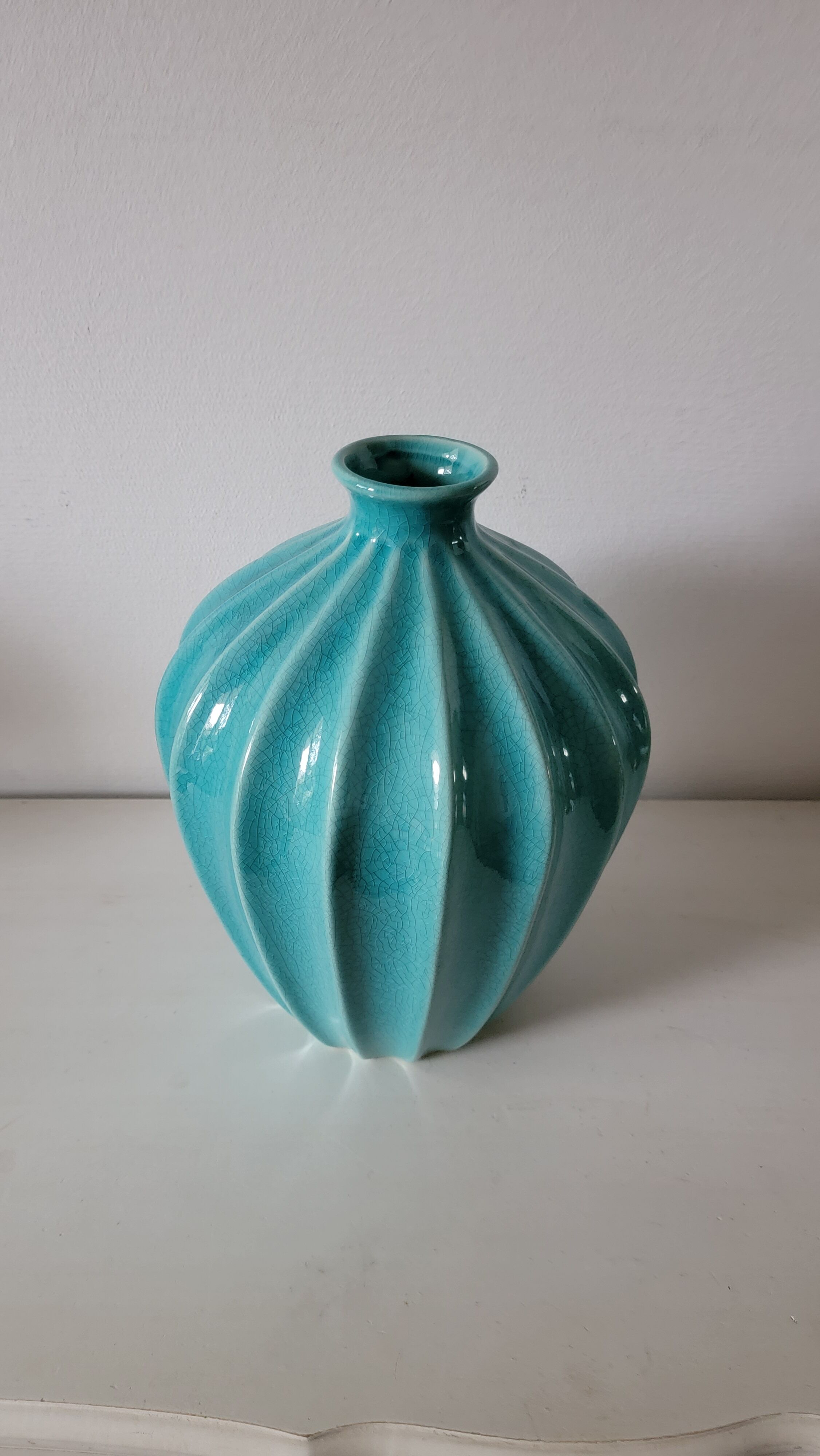 Ribbed turquoise vase