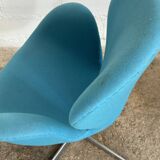 Paire de fauteuils Swan Vintage
