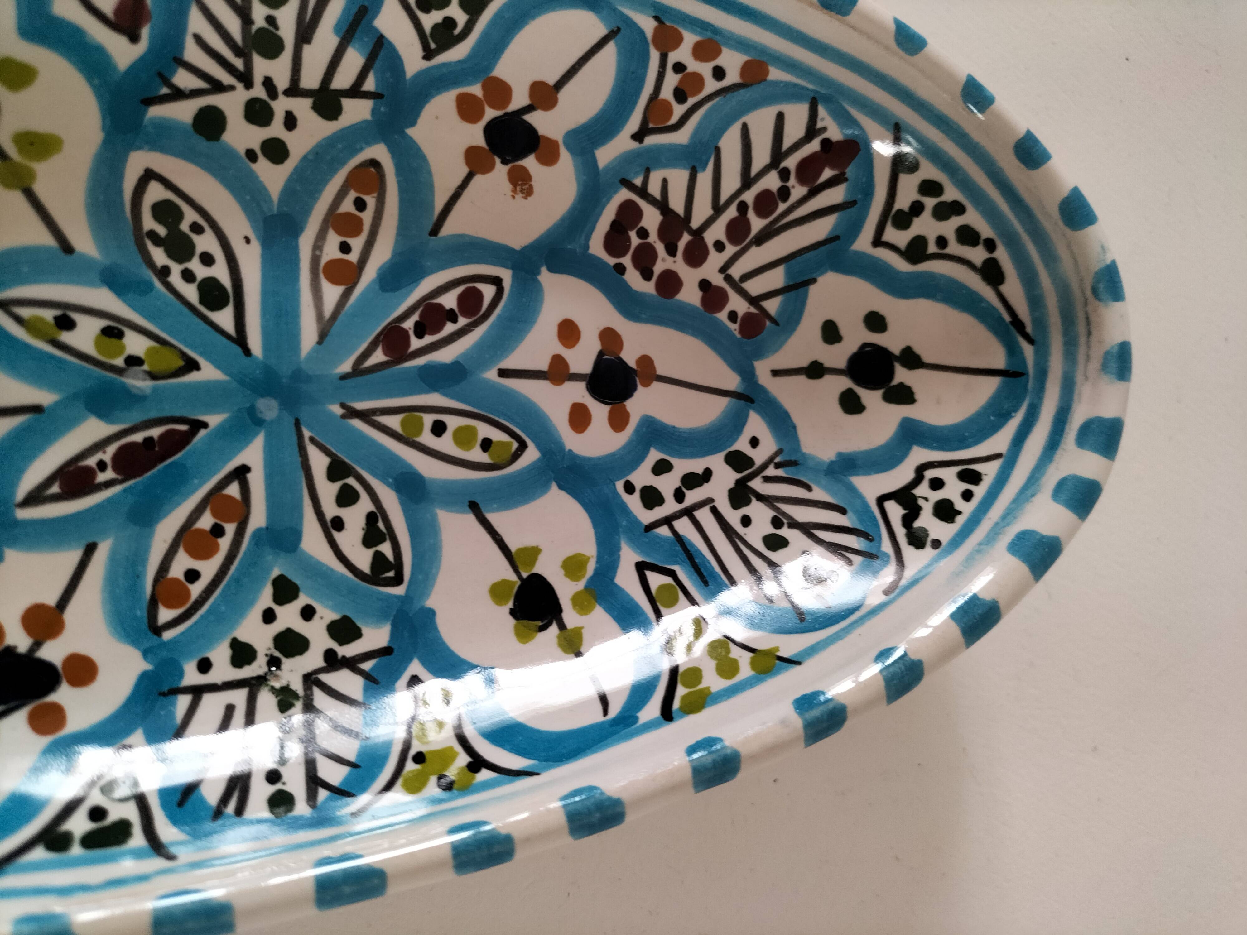 Moroccan glazed ceramic dish, Safi craftsmanship style