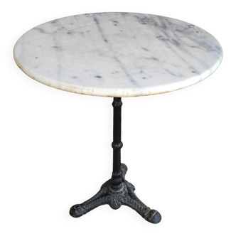 Table bistro marble top cast iron foot