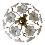 Ceiling chandelier with flowers