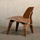 Fauteuil lounge Charles & Ray Eames LCW en noyer pour Herman Miller