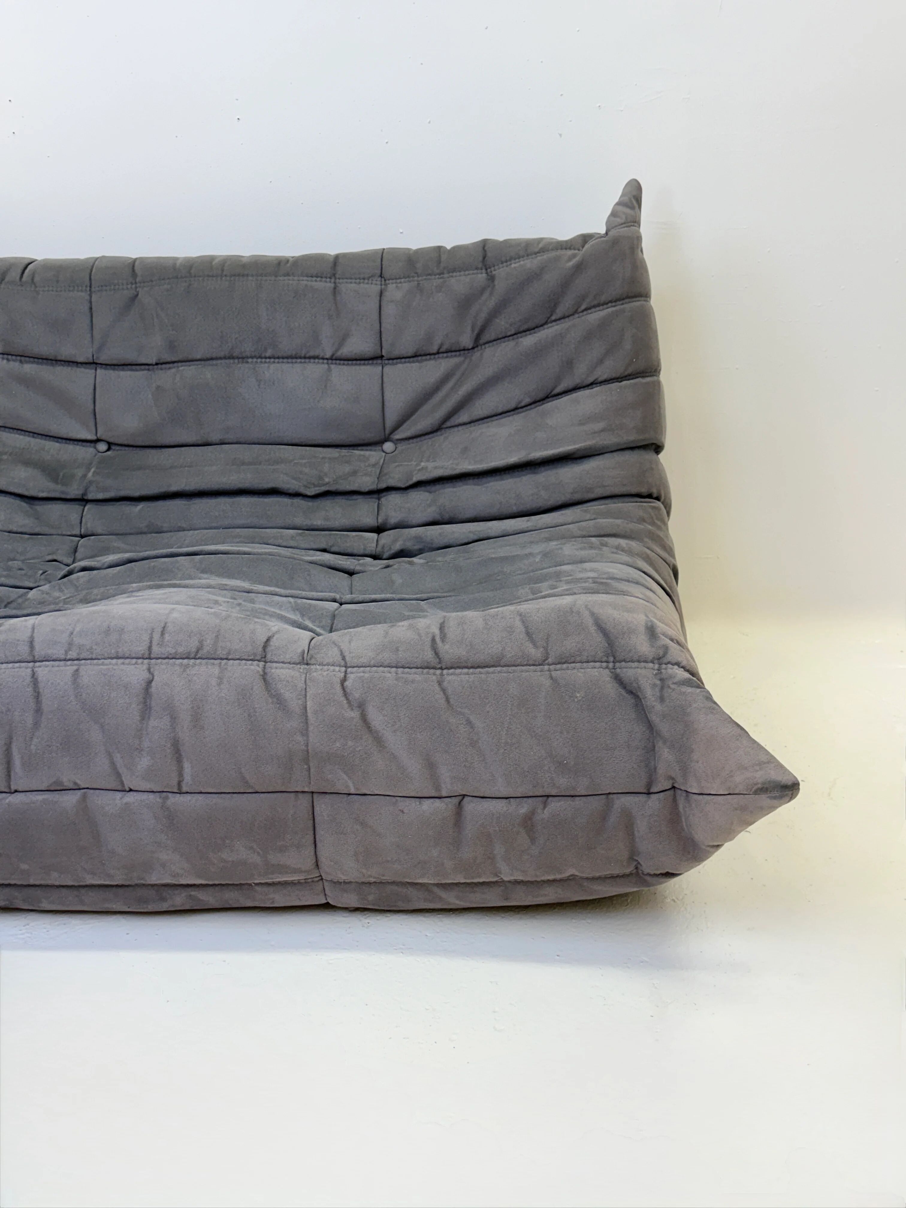 Togo 2-seater sofa "Ligne Roset", mouse grey