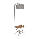 Smooth floor lamp magazine holder