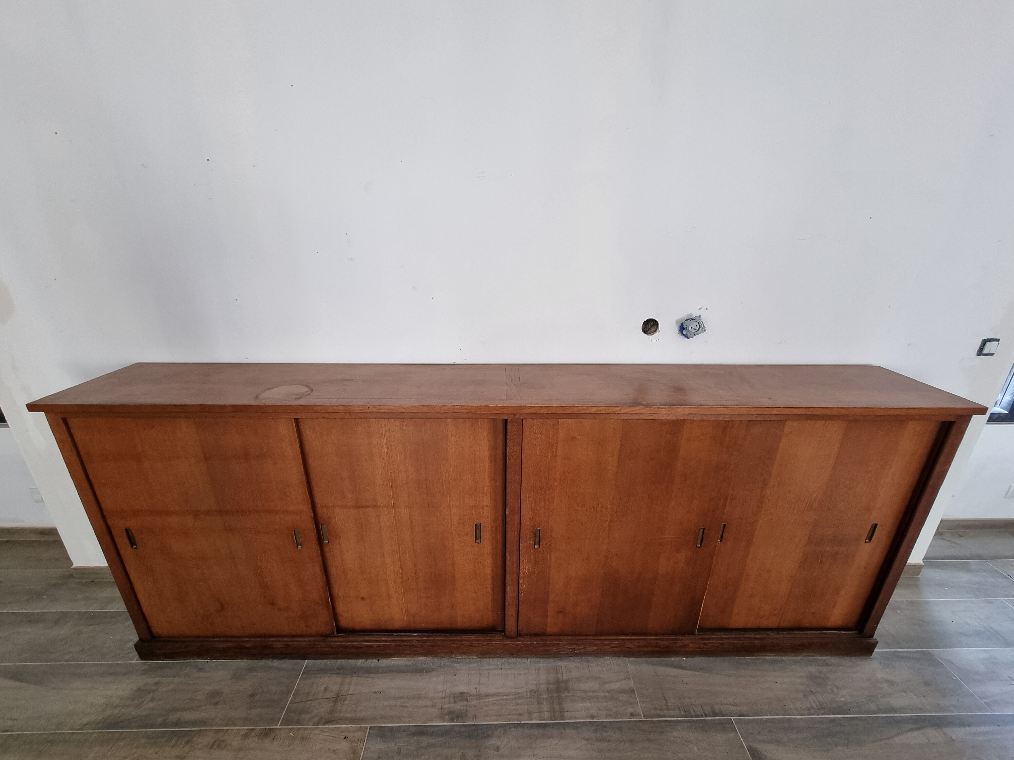 Trade furniture
