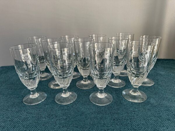 Lot de 12 grands verres en cristal de Baccarat