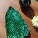 Plat en barbotine feuille