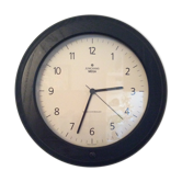 Horloge vintage Junghans années 80 en bois noir