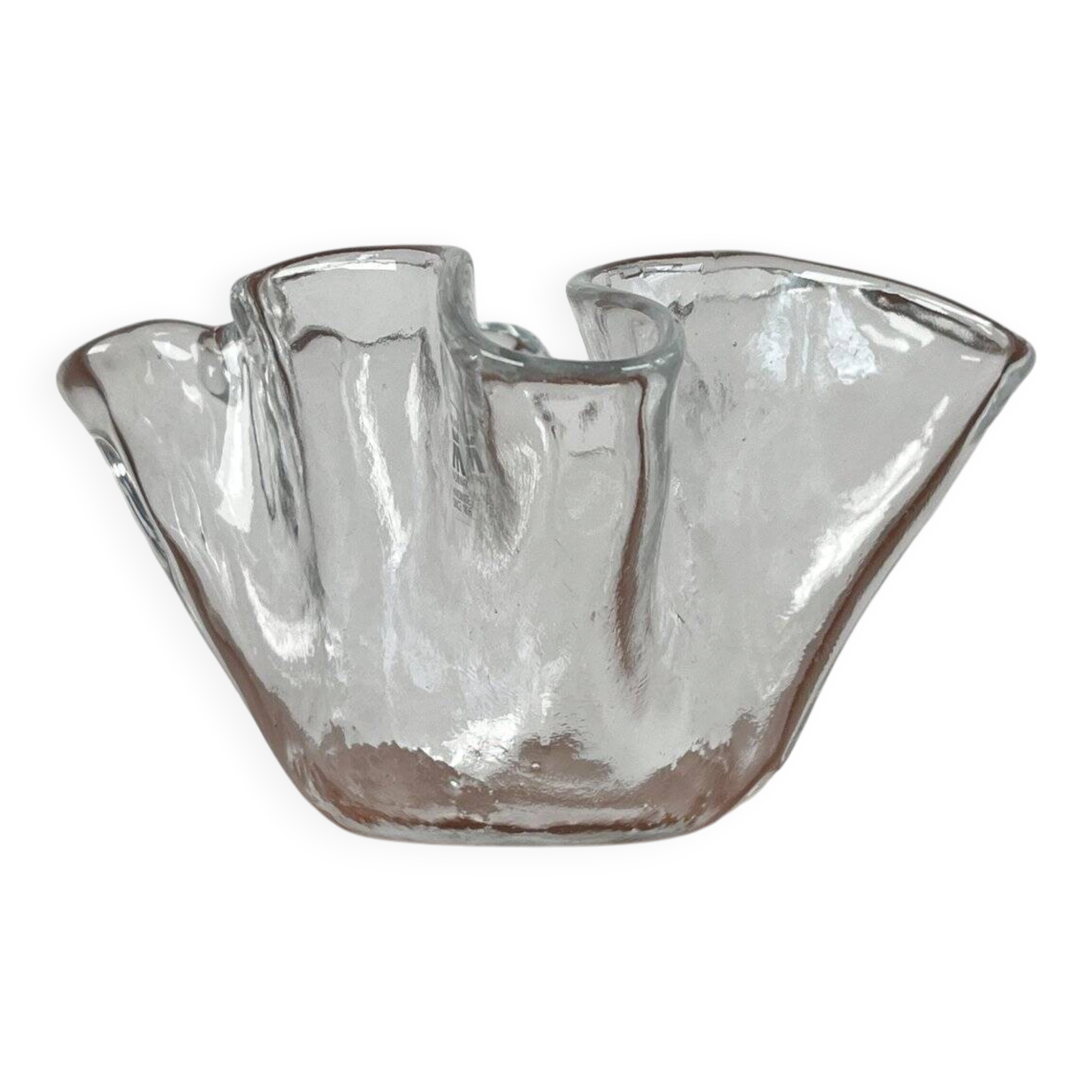 Vintage Scandinavian art glass bowl by Magnor, 1970s.