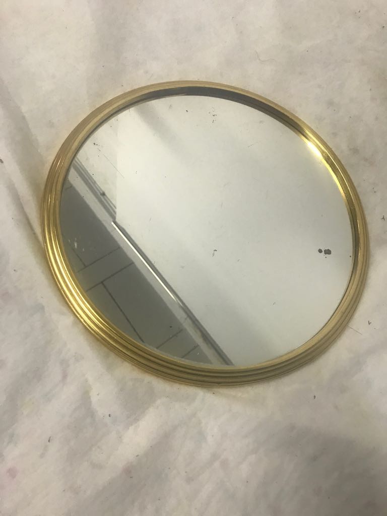 Golden round mirror 38cm