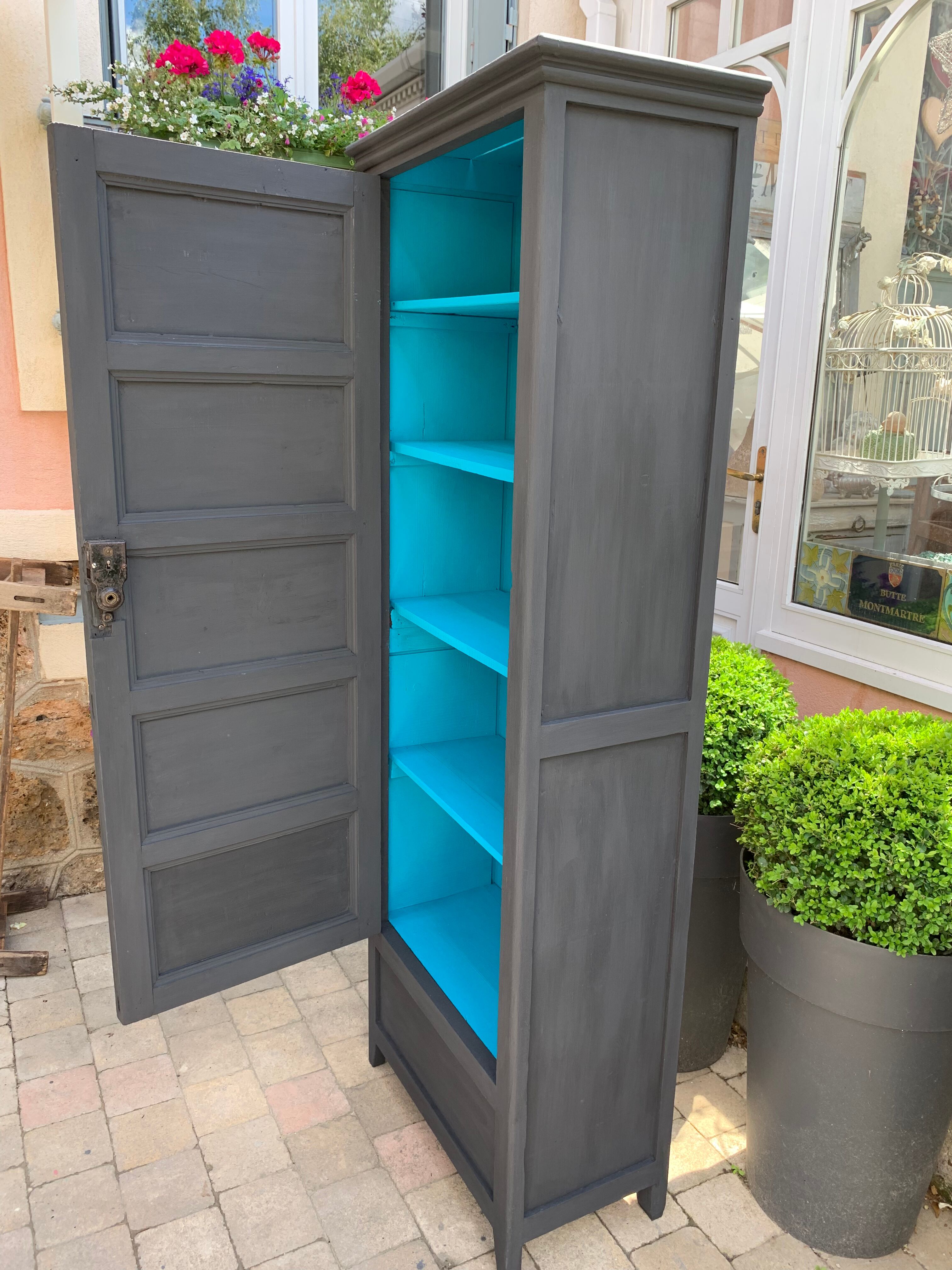 Parisian wardrobe cap 30 's