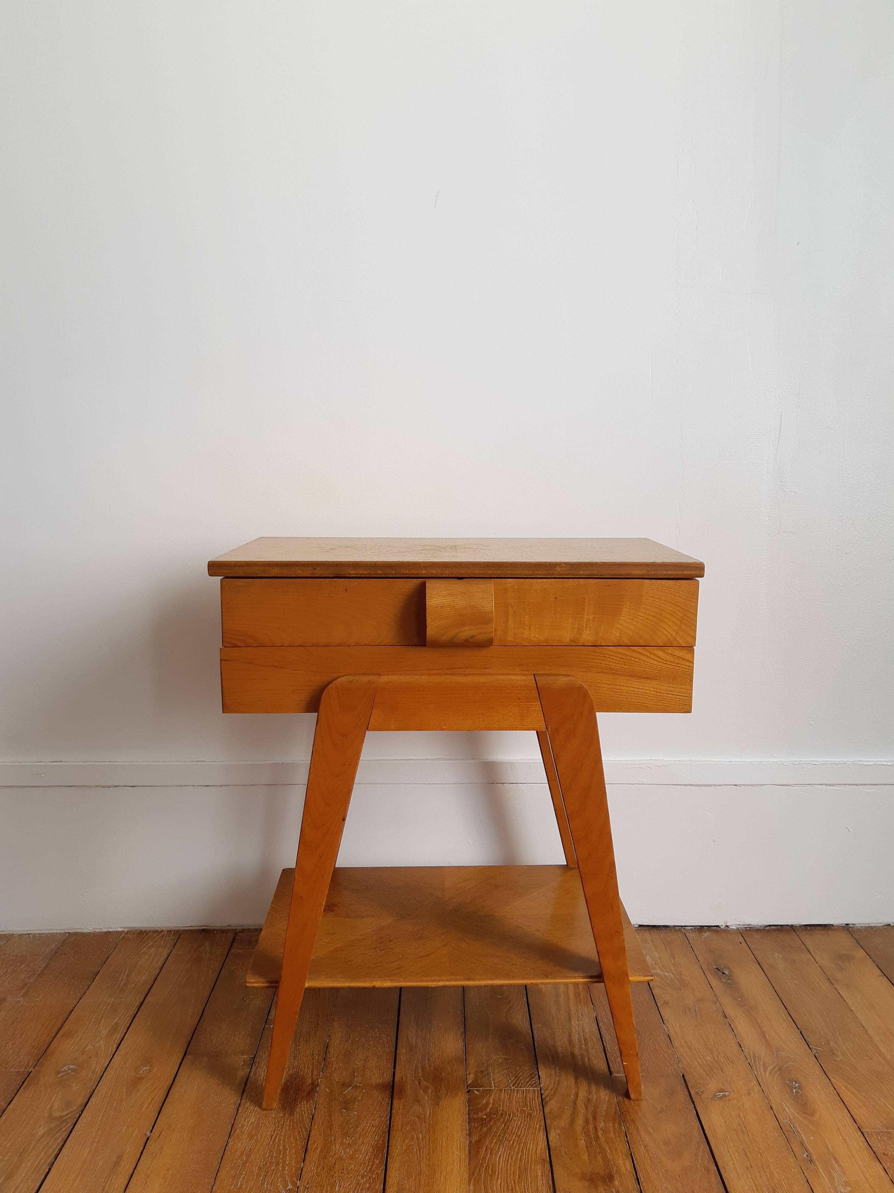 Vintage compass foot worker