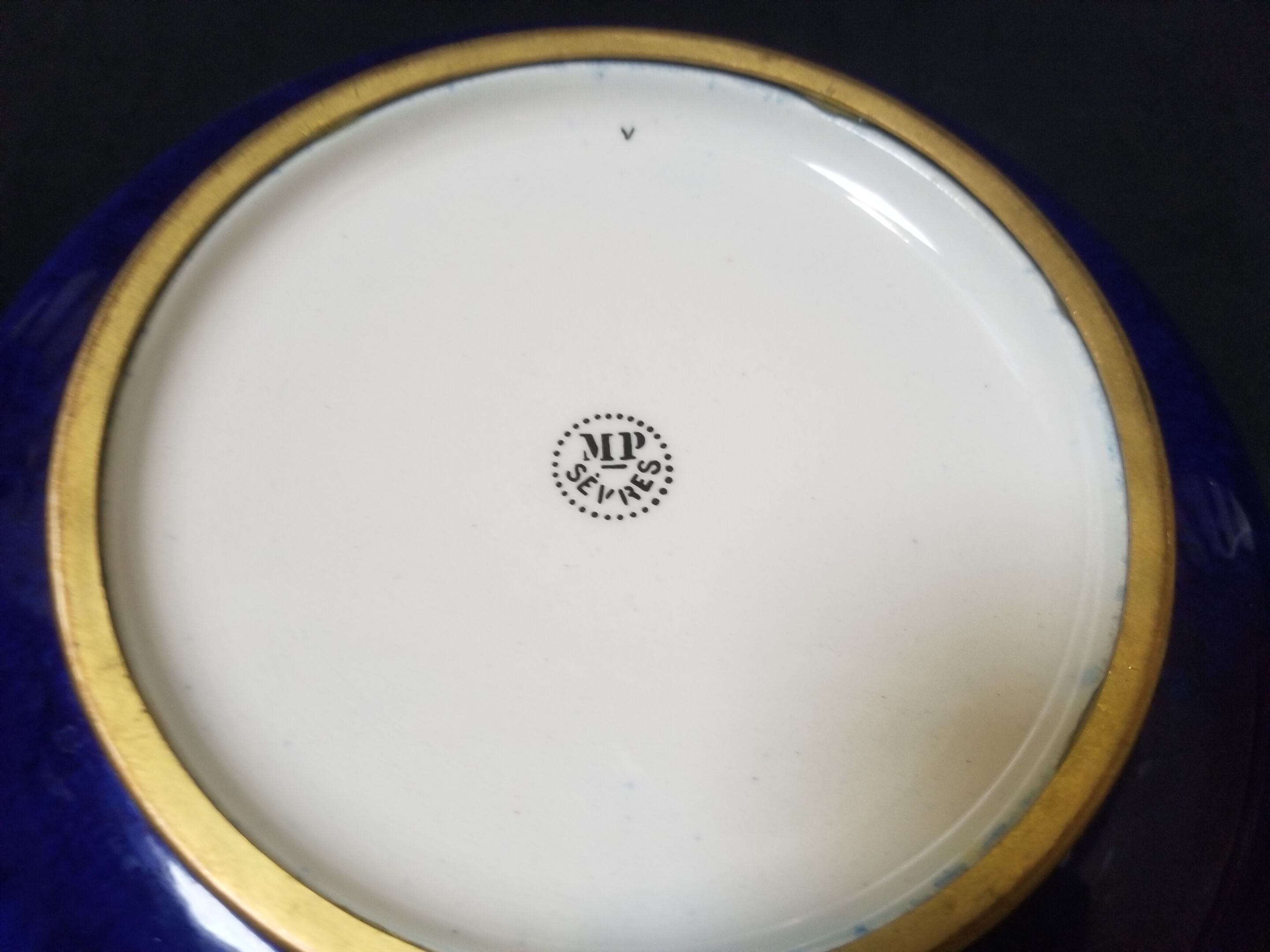 Cobalt blue fruit cup in Sèvres Porcelain and Bronze signed Paul Milet