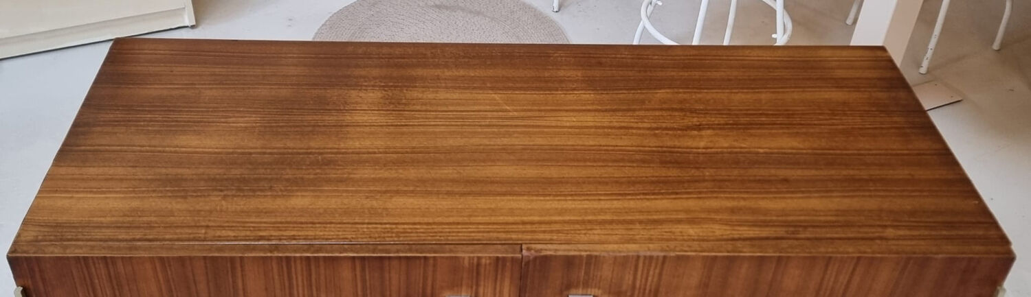 Armoire du milieu du siècle