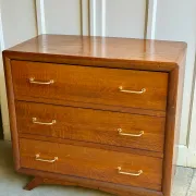 Vintage wooden chest of drawers with tapered legs - 1950s/60s