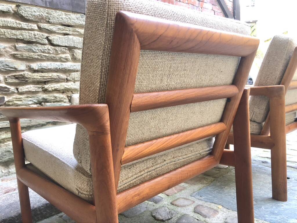 Pair of Danish armchairs 1970