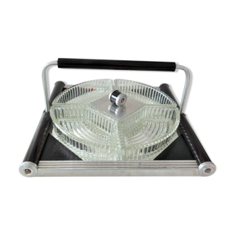 Art Deco service tray and its ravines