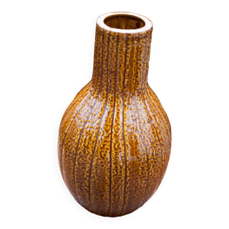 Parlane ceramic vase