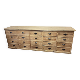 Drawer cabinet