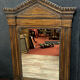 Miroir Renaissance de forme pyramidale en bois naturel