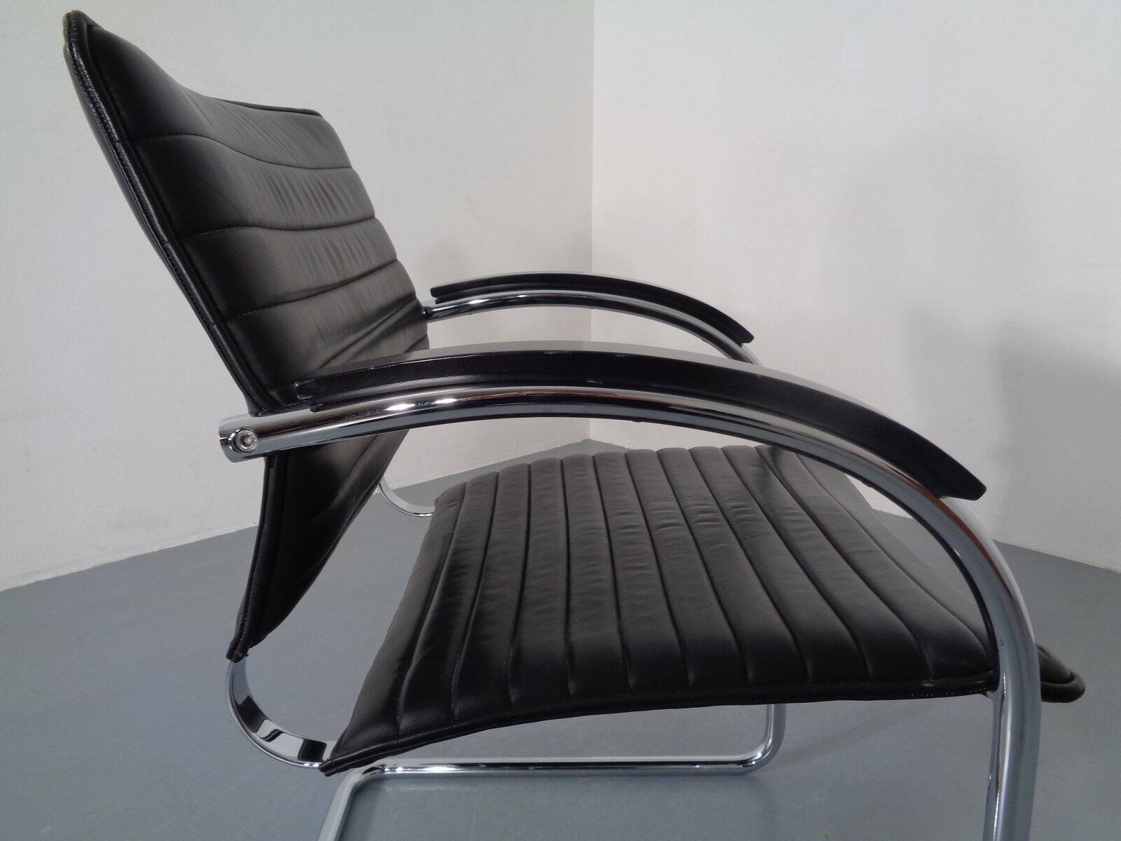 Model S78 Cantilever Leather Armchair by Josef Gorcia & Andreas Krob for Thonet, 1980s