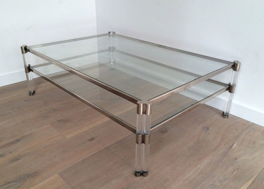 Large coffee table in plexiglass and chrome with a double glass top.