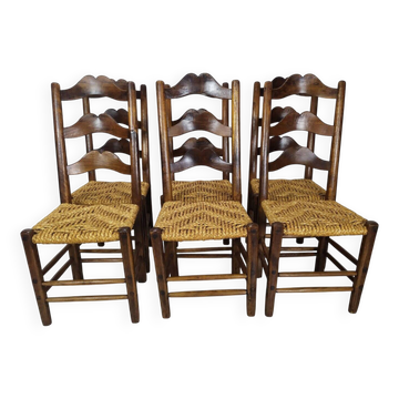 Vintage chairs in rustic straw