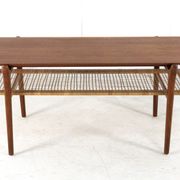 Mid century modern - Coffee table attr. Hartmut Lohmeyer - in teak - design