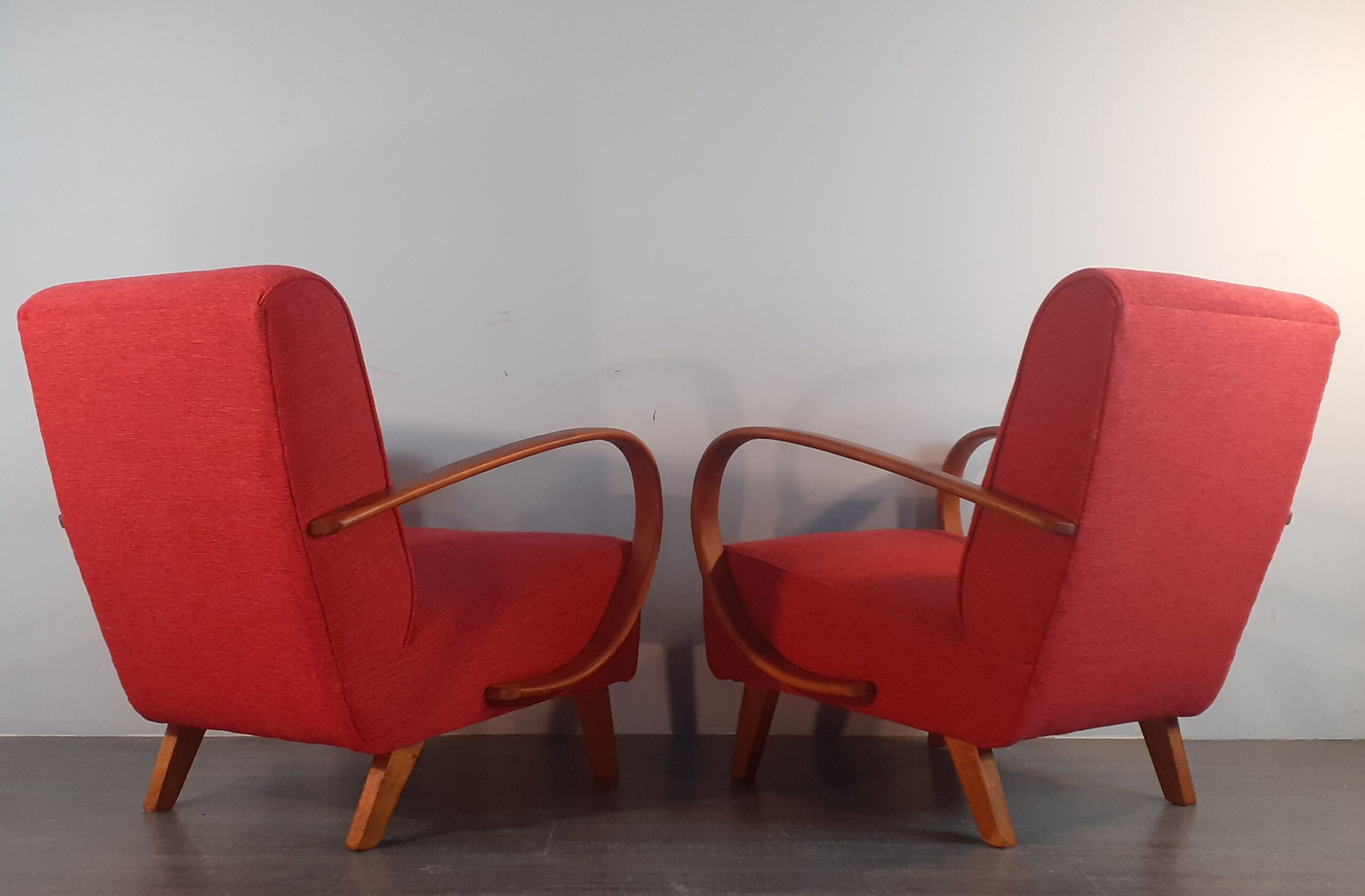 Pair of H262 Armchairs by Jindrich Halabala, Czech Art Deco 1940s